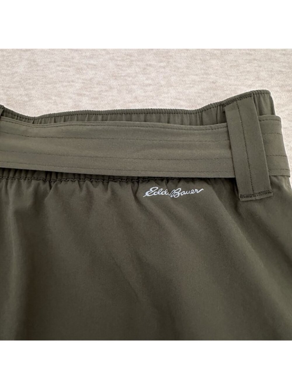Eddie Bauer Sport Women's Size L US Green High Rise Elastic Waist Shorts - Picture 4 of 9